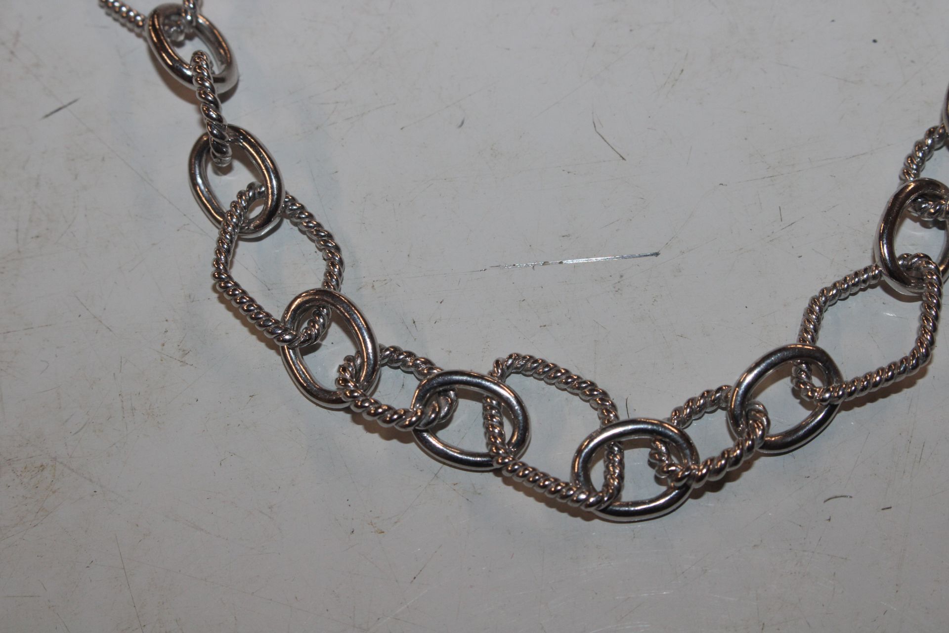 A chunky solid Sterling silver necklace, approx. 4 - Image 2 of 4