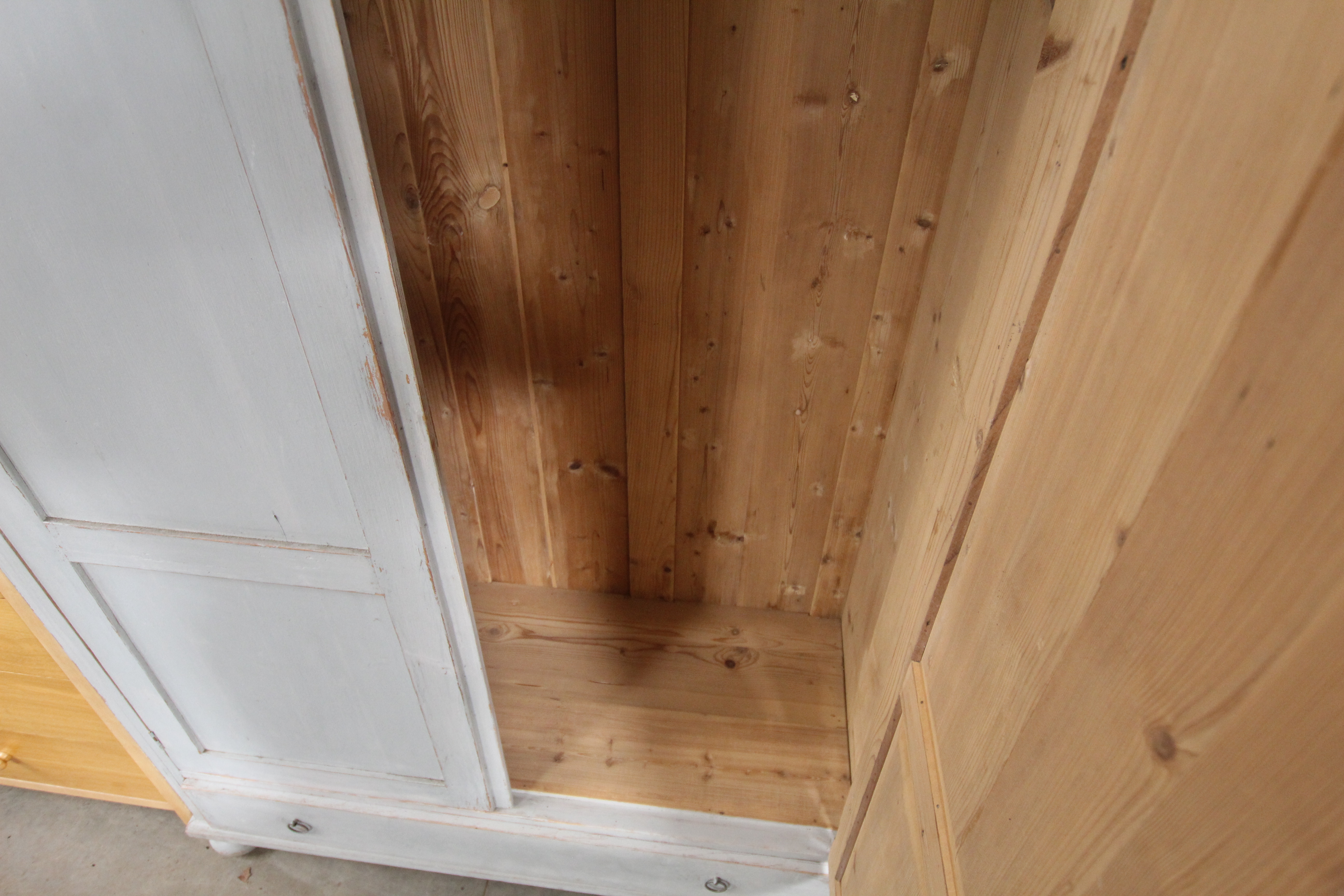 A painted pine wardrobe fitted single drawer below - Image 4 of 4