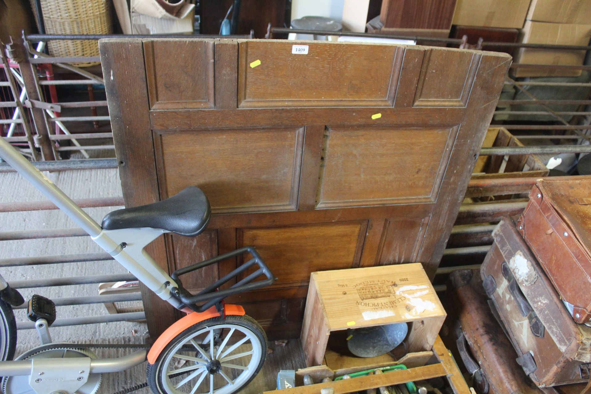 A section of oak panelling measuring approx. 40" x