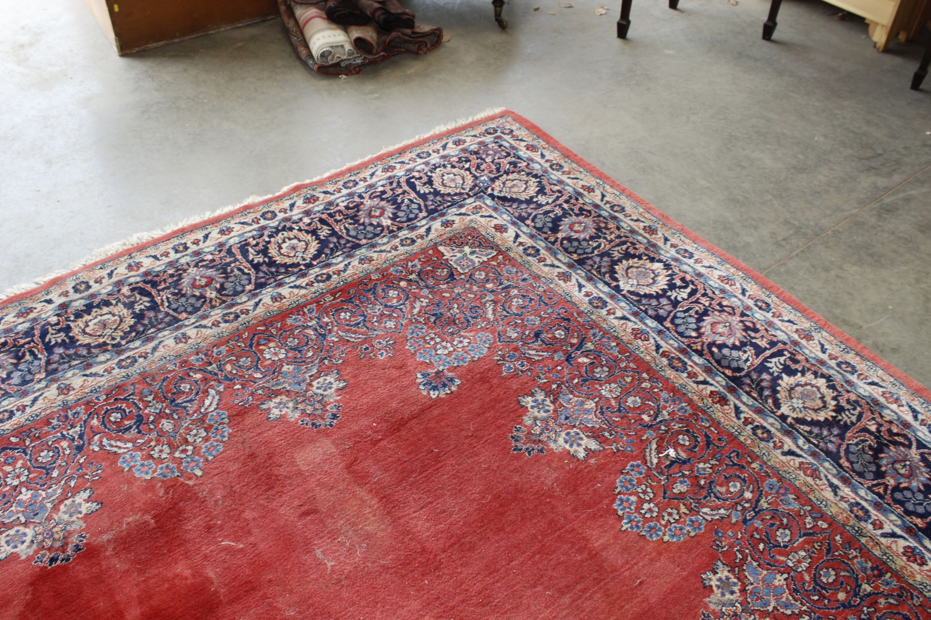 An approx. 12'9" x 9'8" red patterned rug AF - Image 6 of 10