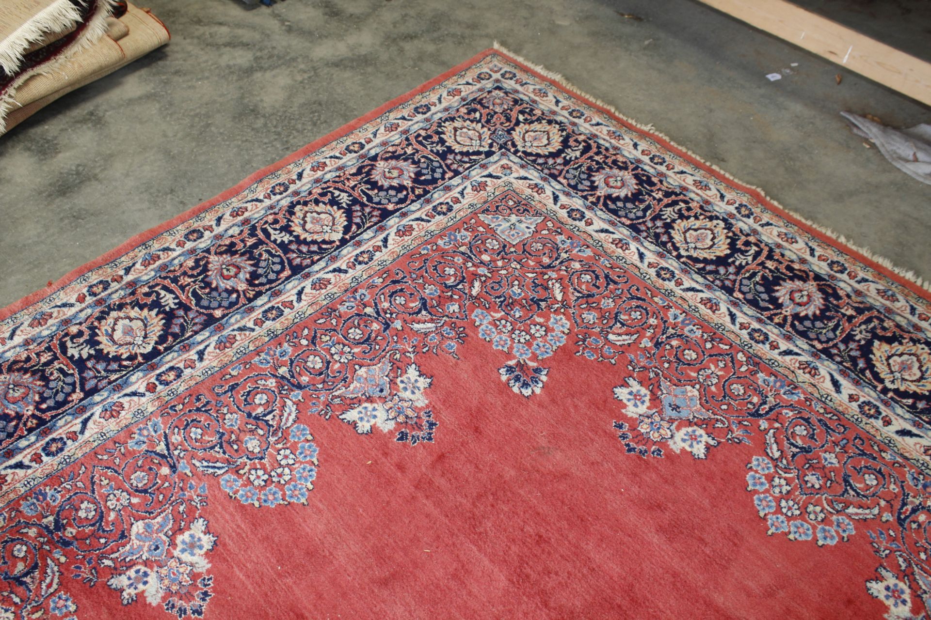 An approx. 12'9" x 9'8" red patterned rug AF - Image 8 of 10