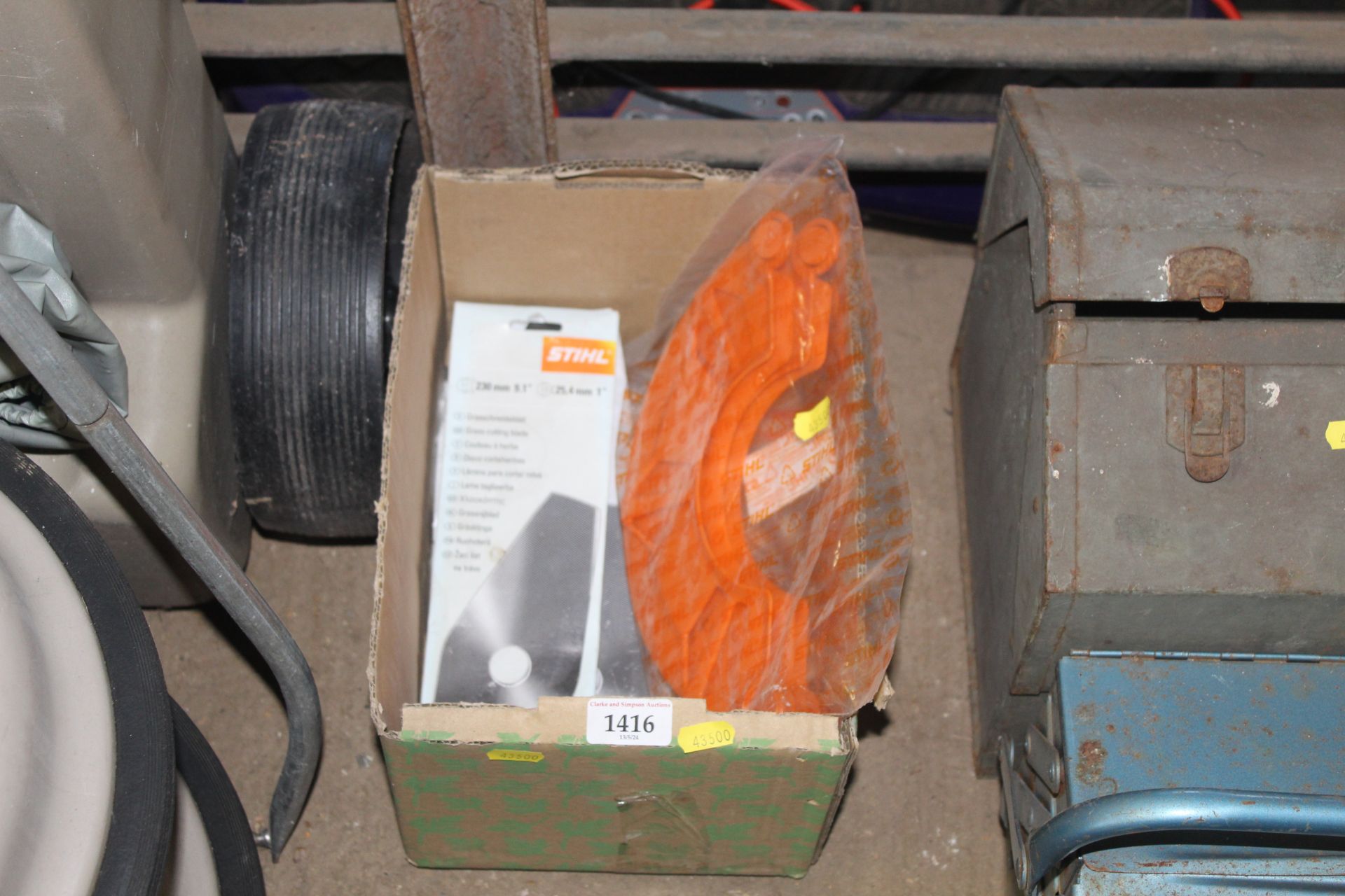 A quantity of various Stihl cutting blades, protec