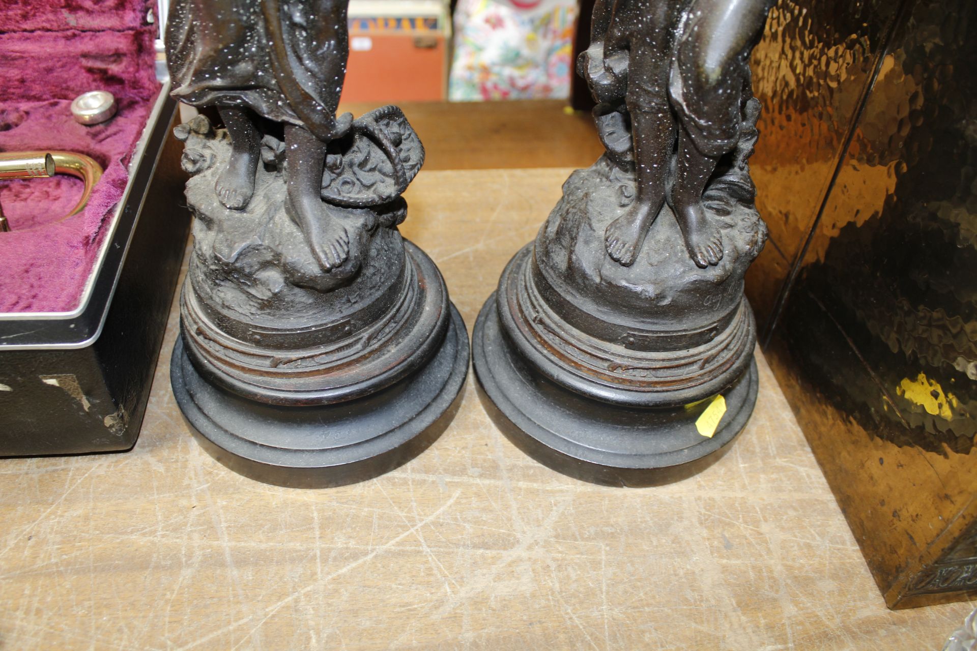Two Spelter figures - Image 3 of 3