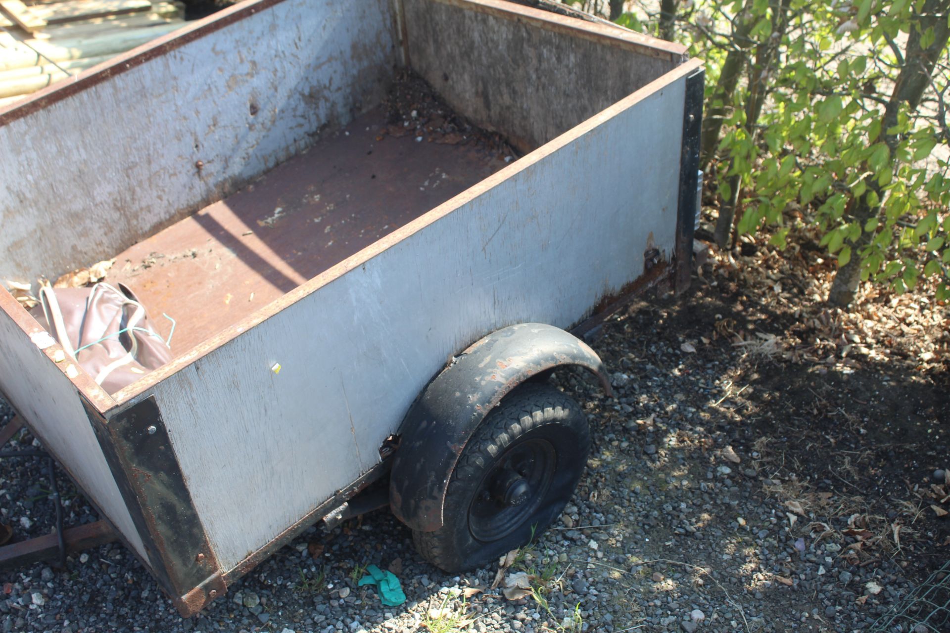 A single axle car trailer with wooden body sides m - Image 3 of 5