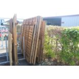 A quantity of close board fencing panels of varying sizes. This lot is subject to VAT on the