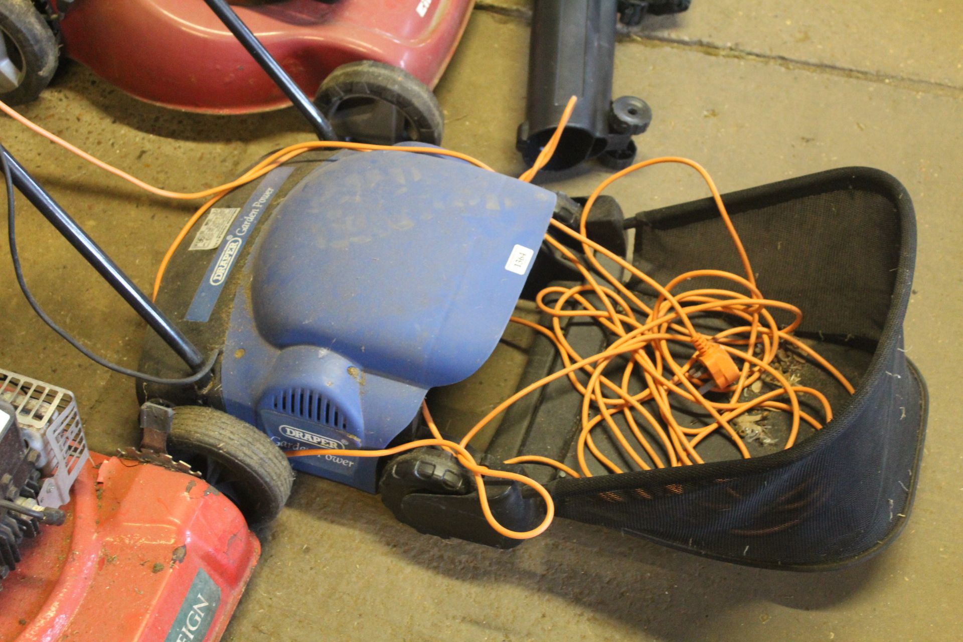 A Draper Garden Power electric scarifier - Image 2 of 3