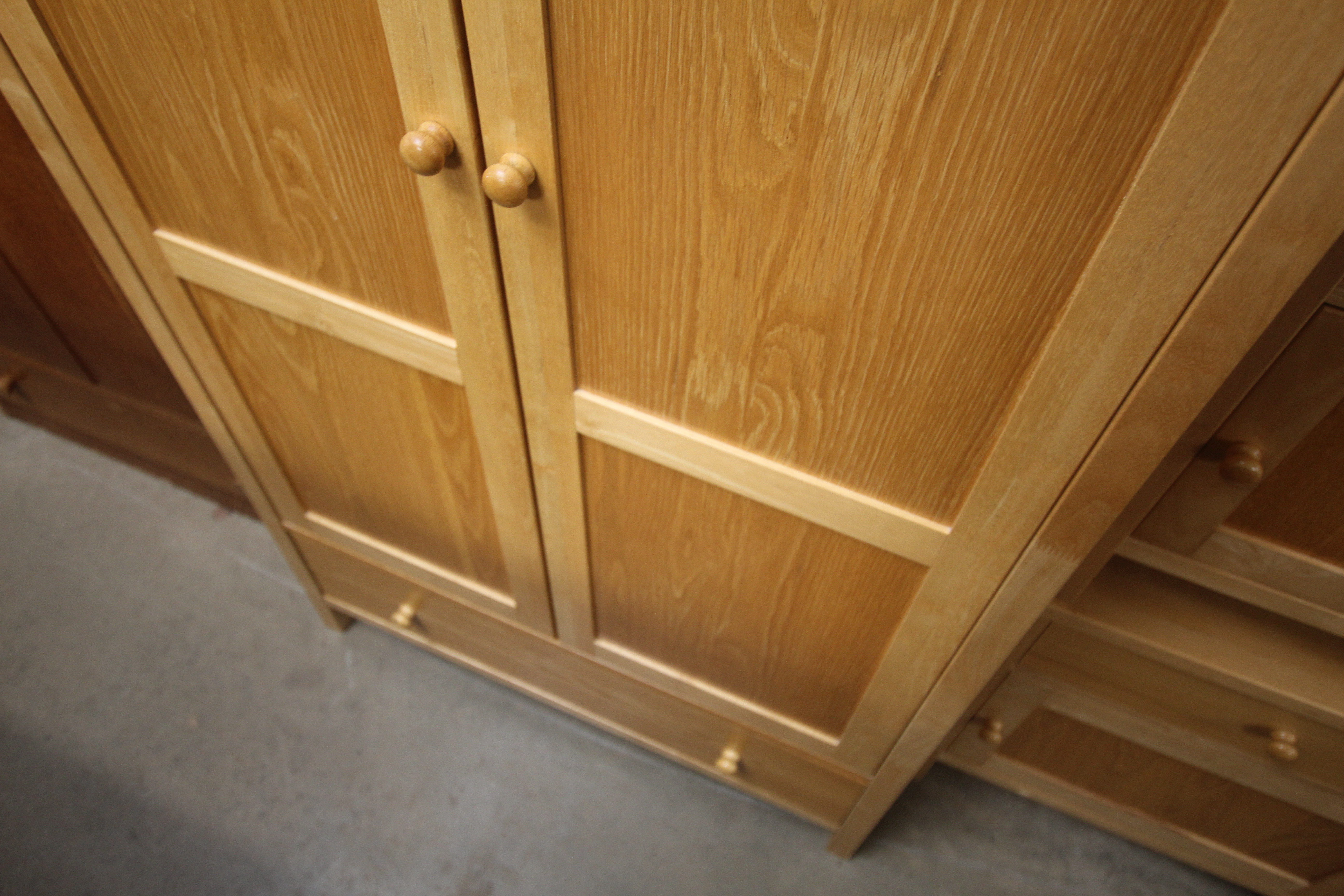 A modern lightwood wardrobe fitted single drawer b - Image 3 of 4