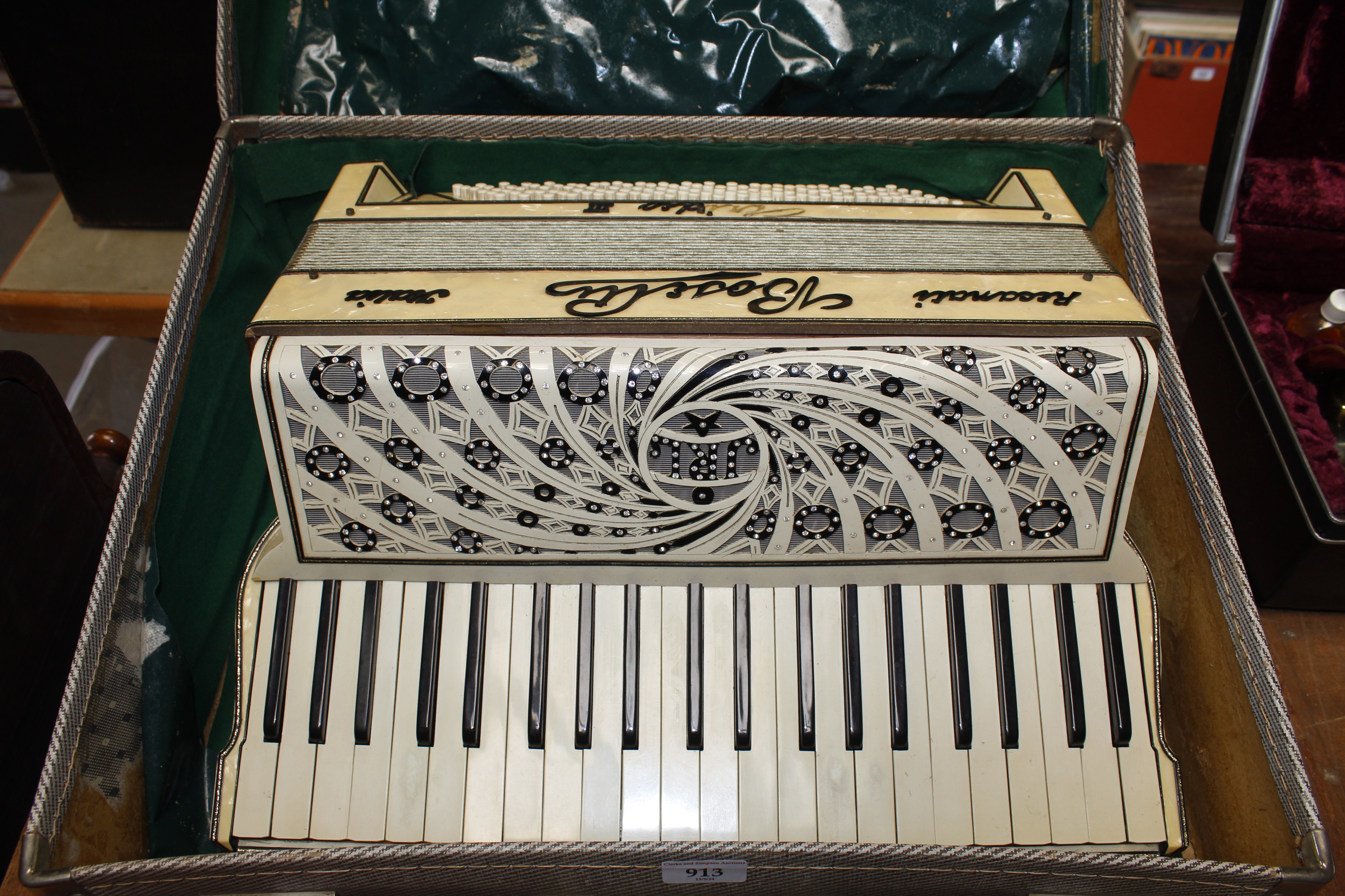 An Italian piano accordion in a case - Image 2 of 3