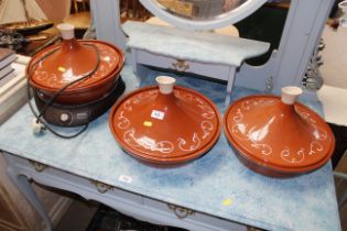 A Tefal tagine with three pots