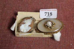 Two cameo brooches