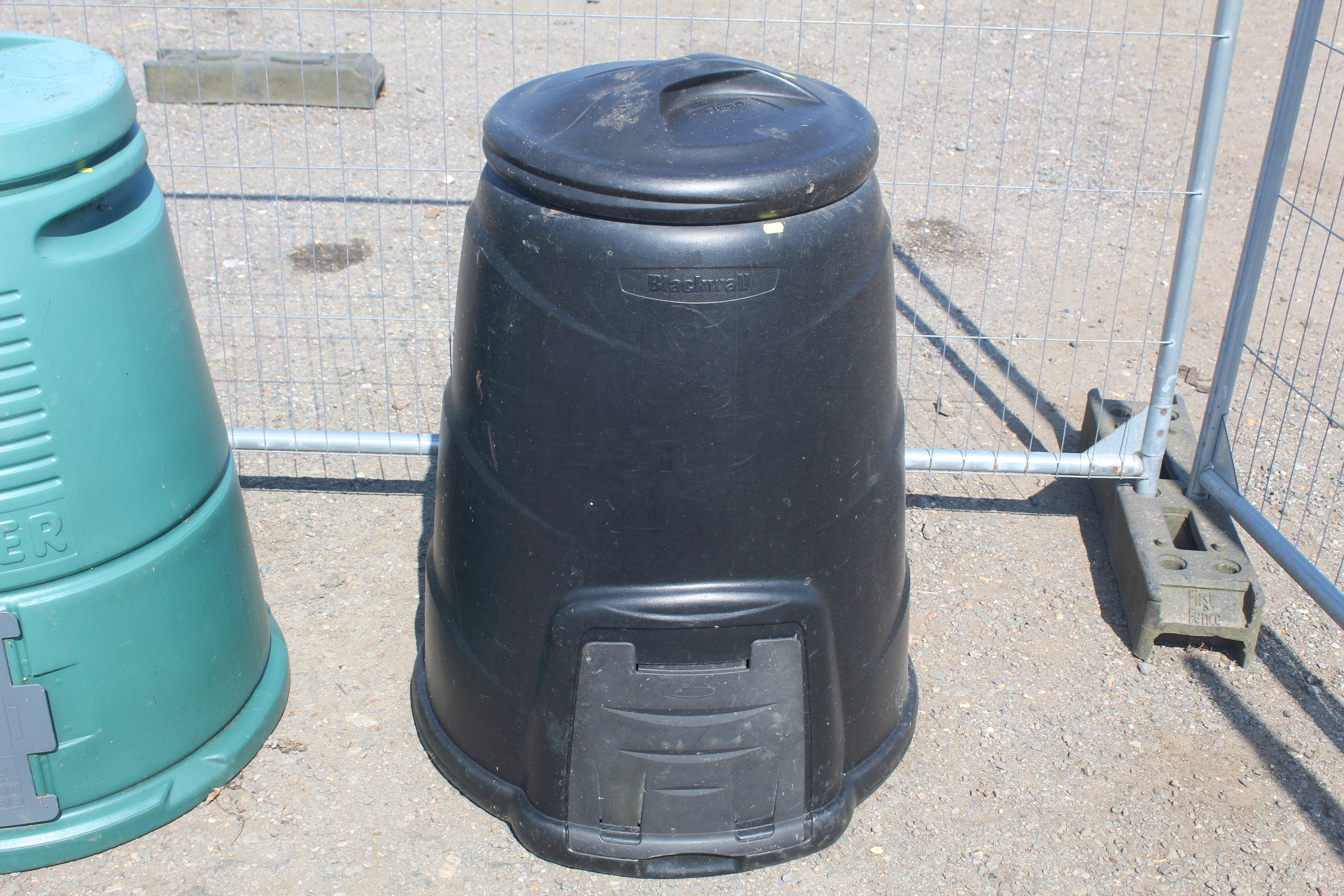 Two plastic compost bins - Image 2 of 3