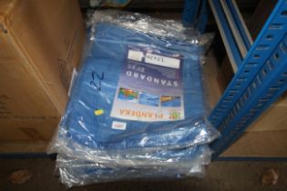 Circa 22 Plandeka standard tarpaulins (1.5m x 2m)