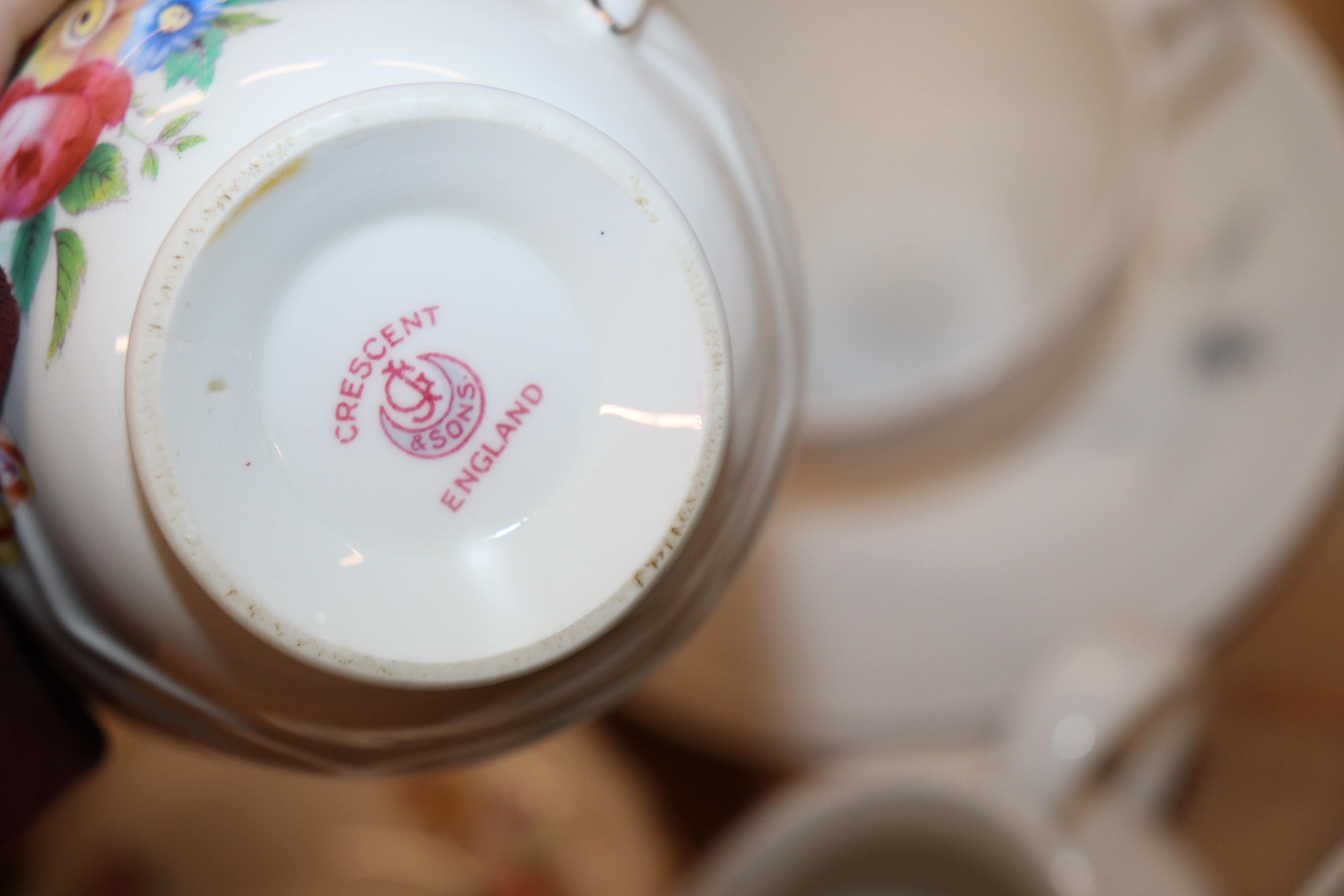 A quantity of crescent floral decorated bone china - Image 7 of 7