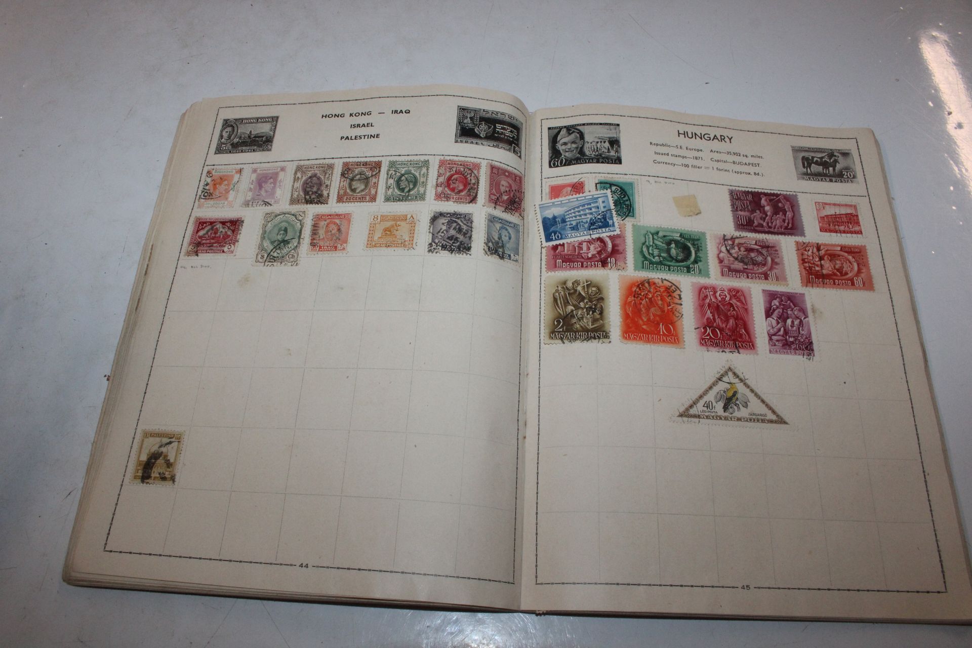 A box containing stamp album, various loose stamps - Image 10 of 26