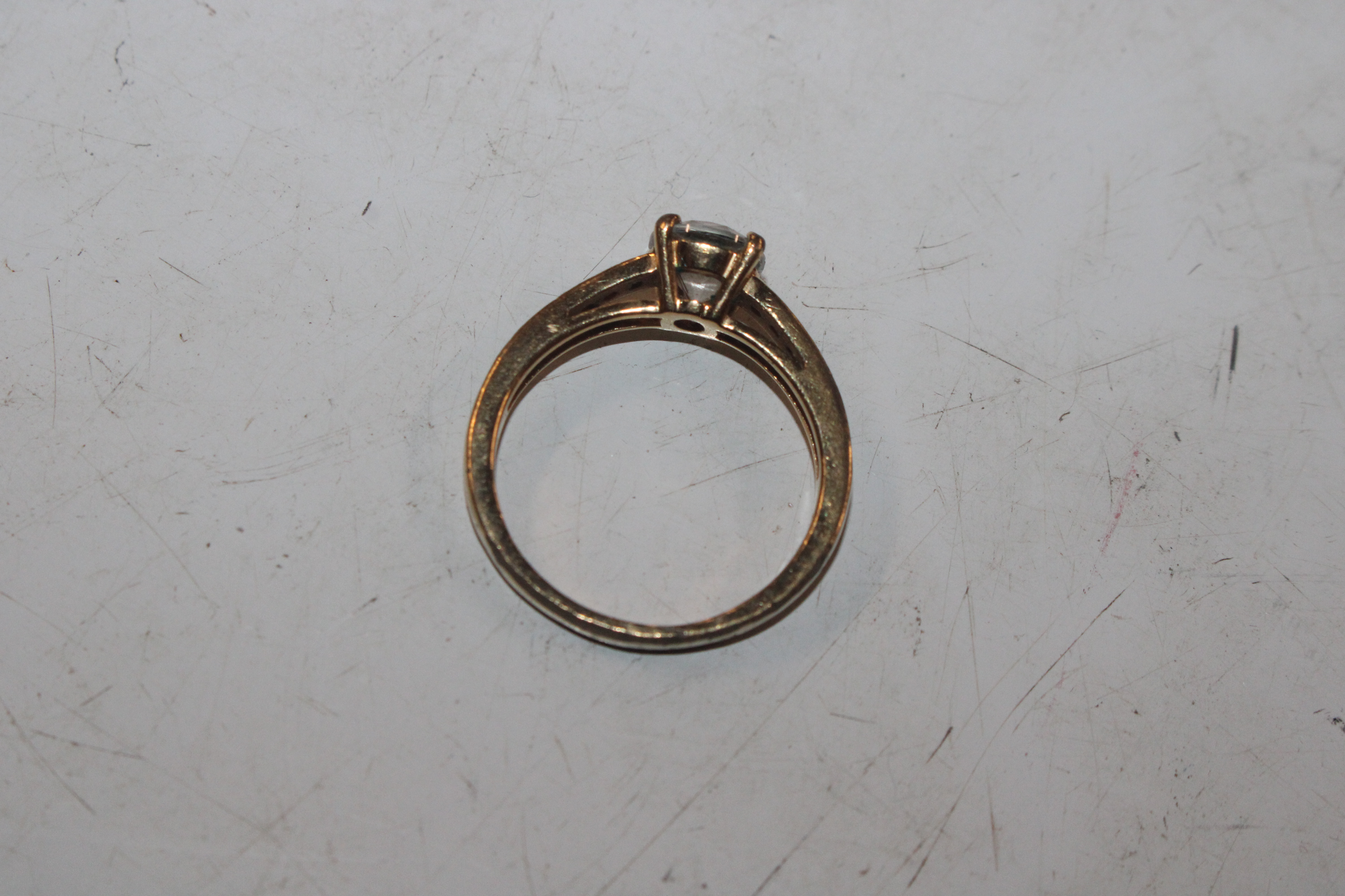 A Swarovski cubic zirconia set ring - Image 3 of 5