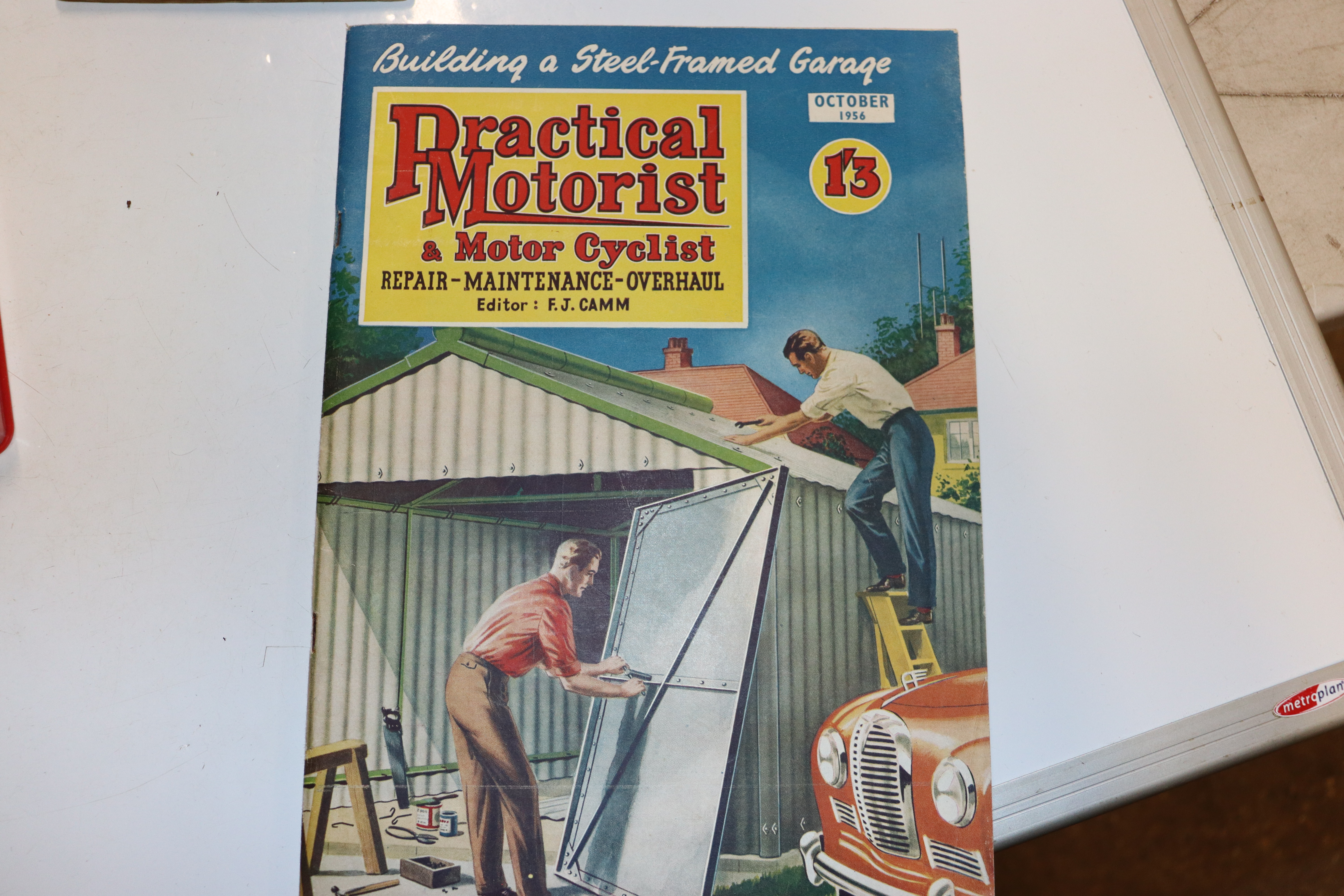 A box of motoring related ephemera, cigarette card - Image 20 of 24