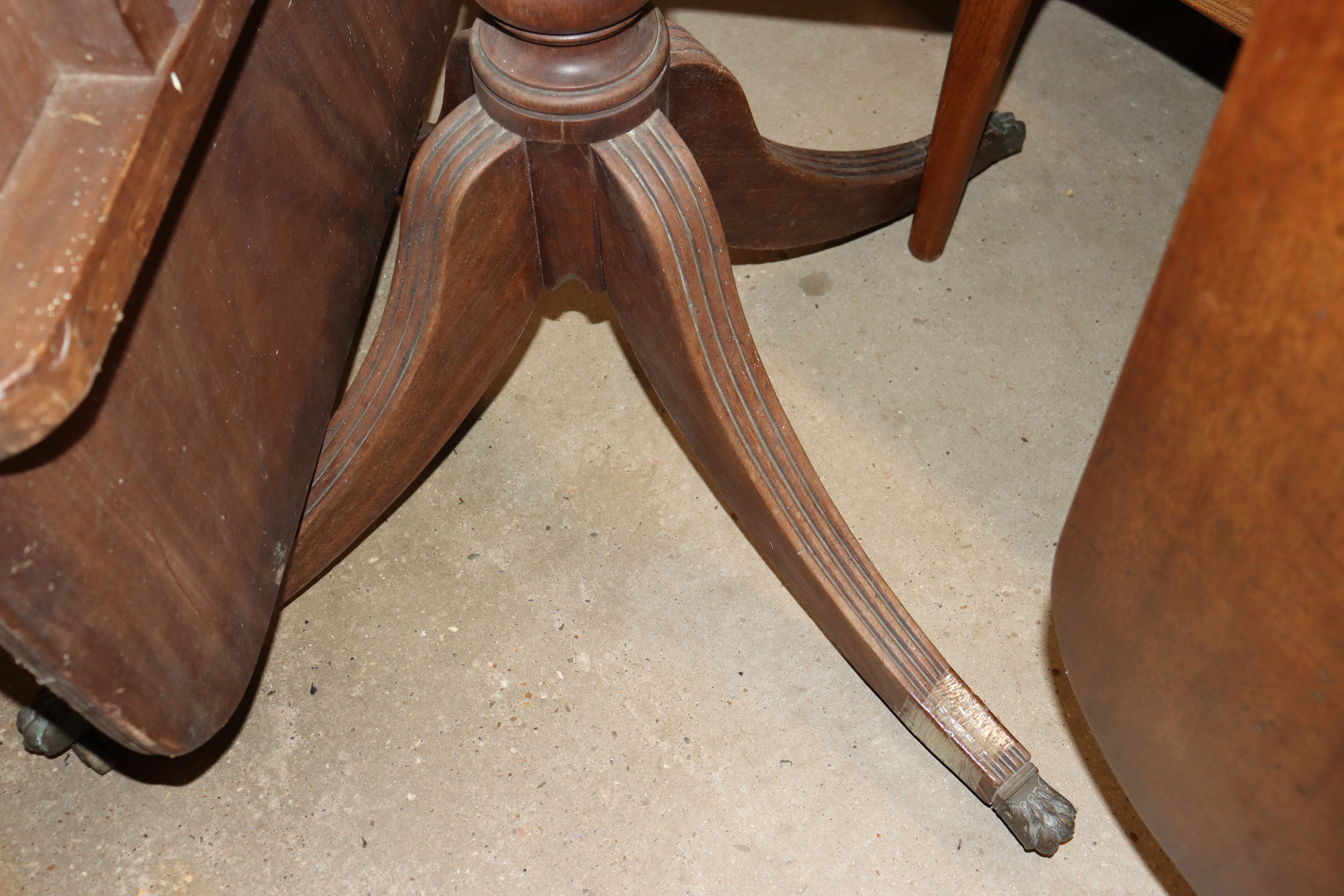 A 19th Century mahogany snap top supper table AF - Image 3 of 3