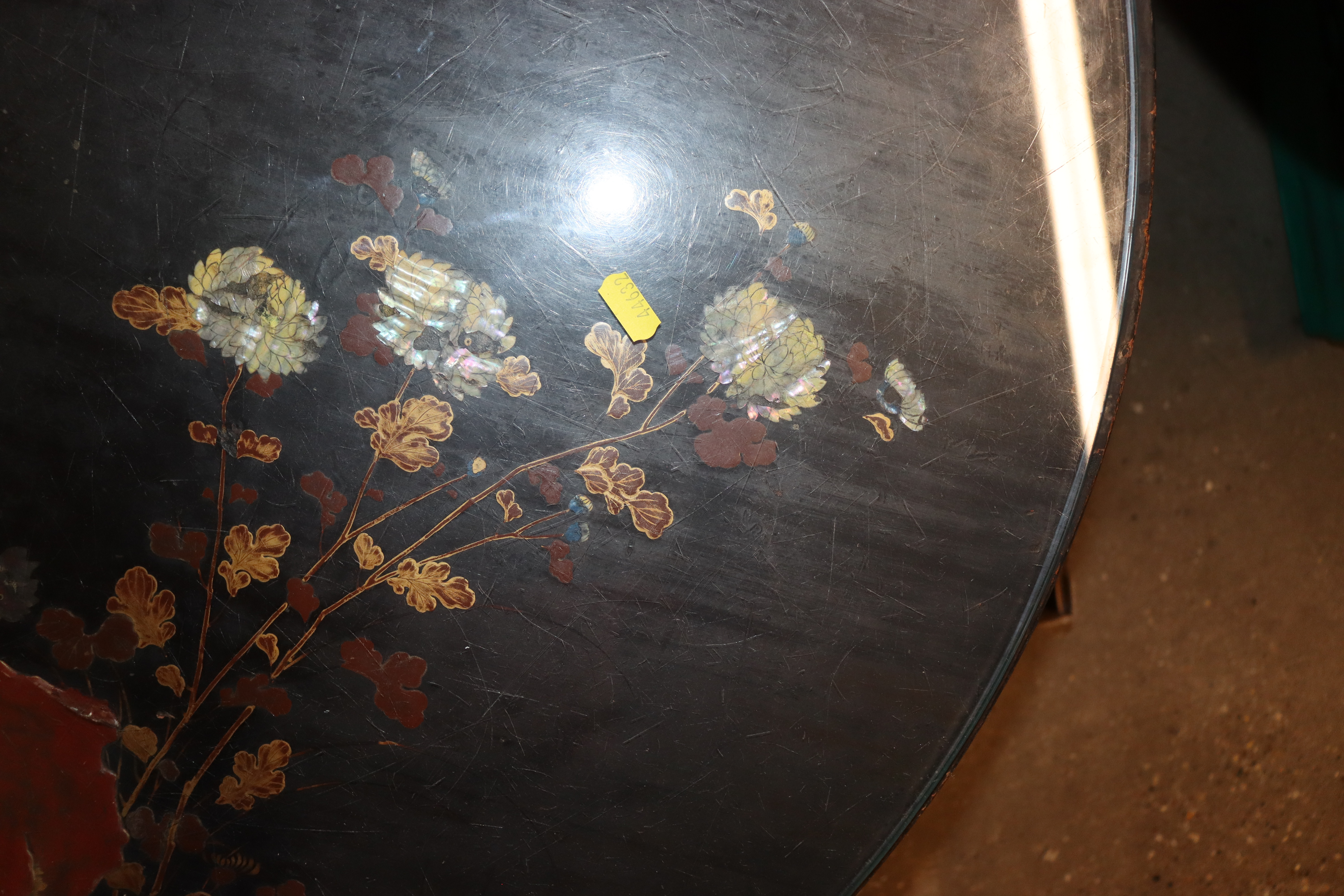 A 19th Century Oriental lacquered and mother of pe - Image 10 of 12