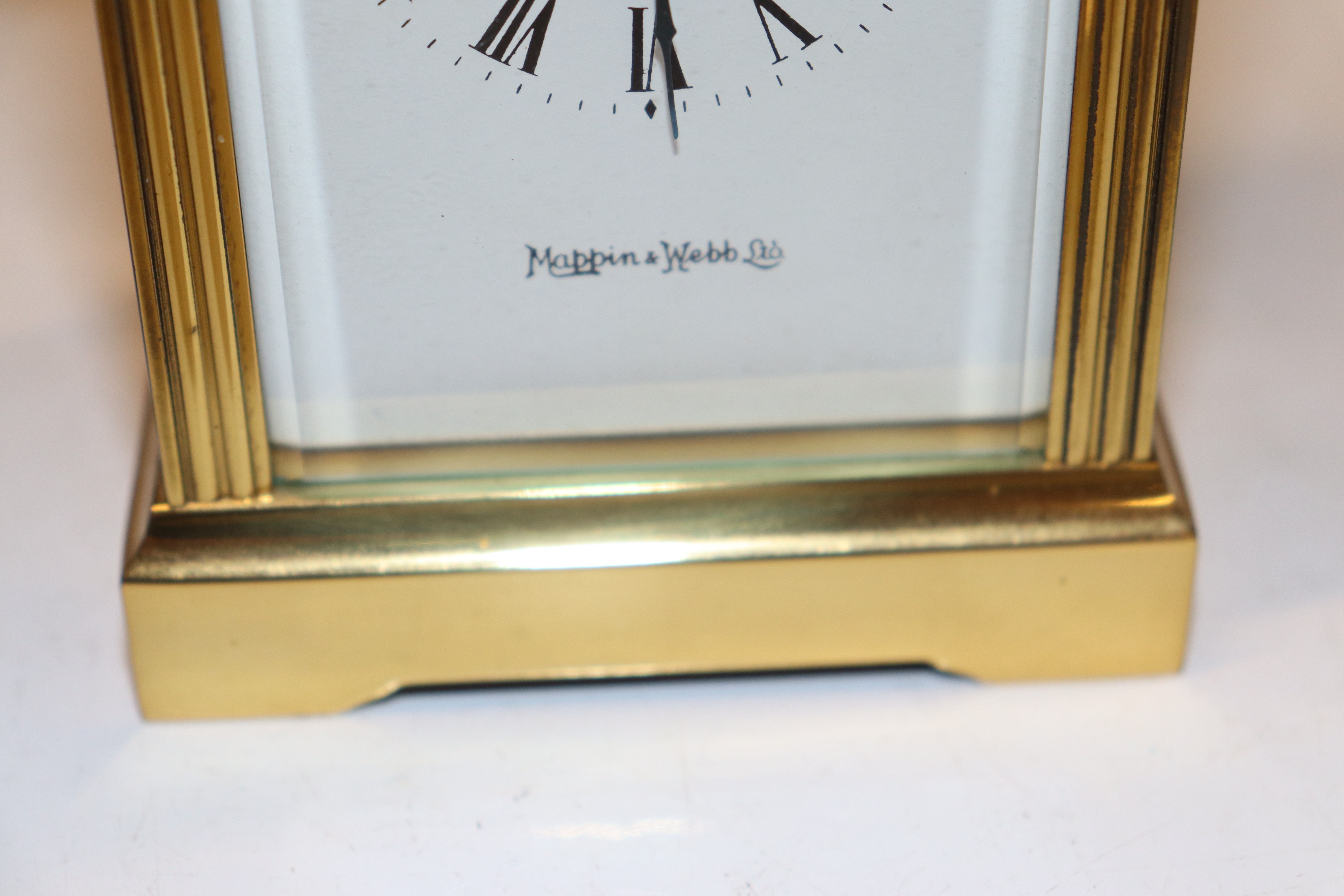 A Mappin & Webb Ltd. brass cased carriage clock - Image 3 of 9