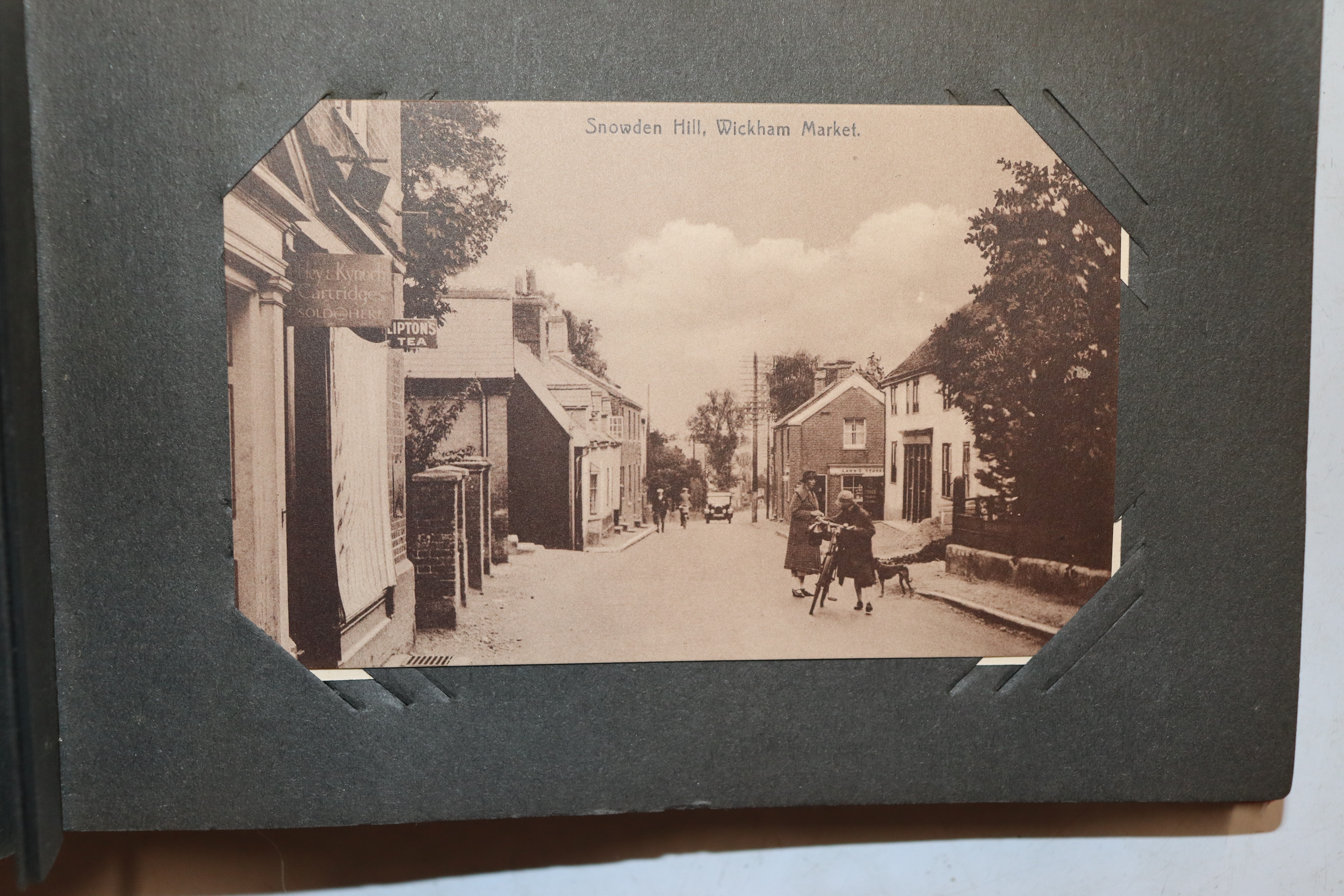 A post-card album and part contents of early 20th - Image 6 of 12