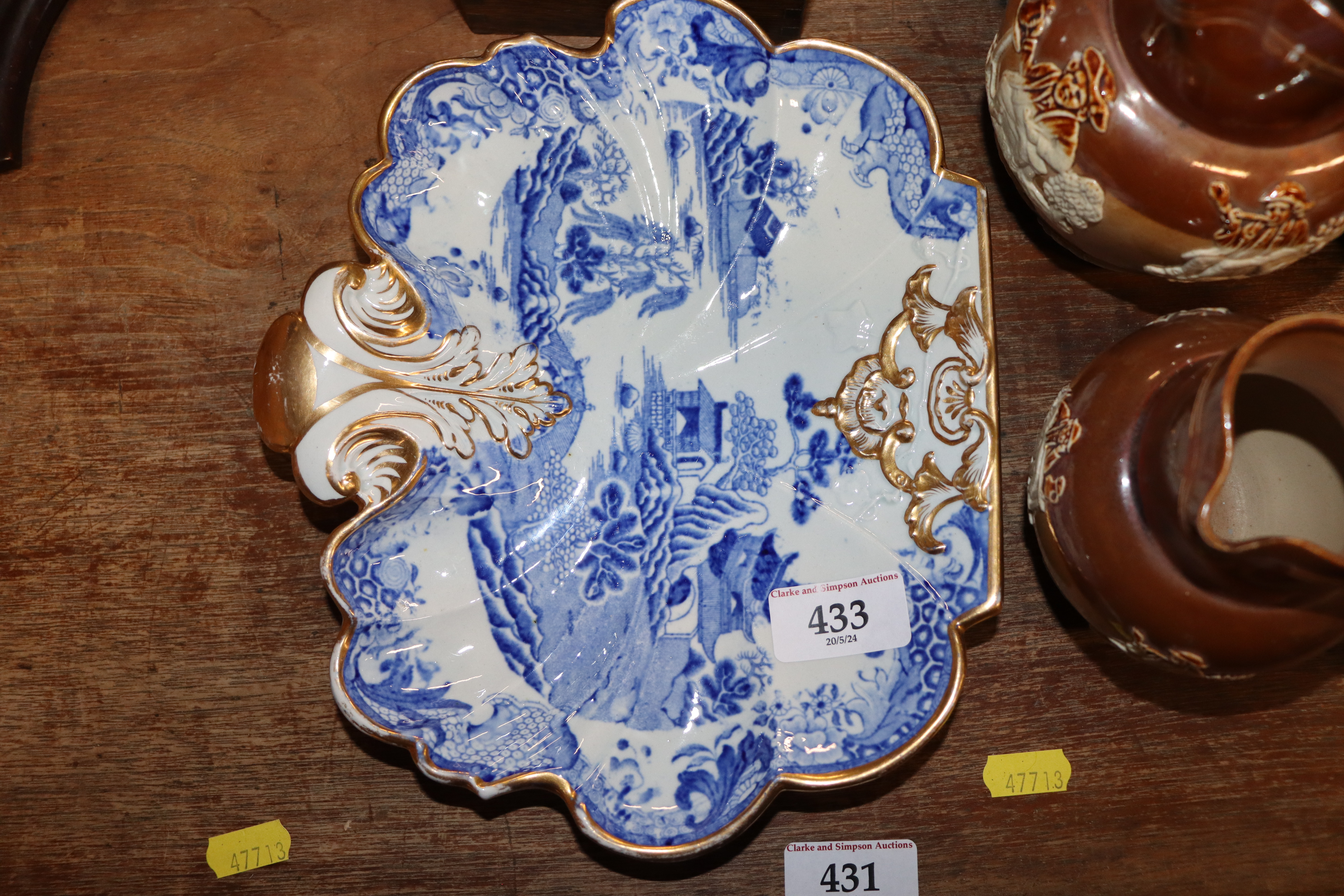 A quantity of various china to include a graduated - Image 3 of 5
