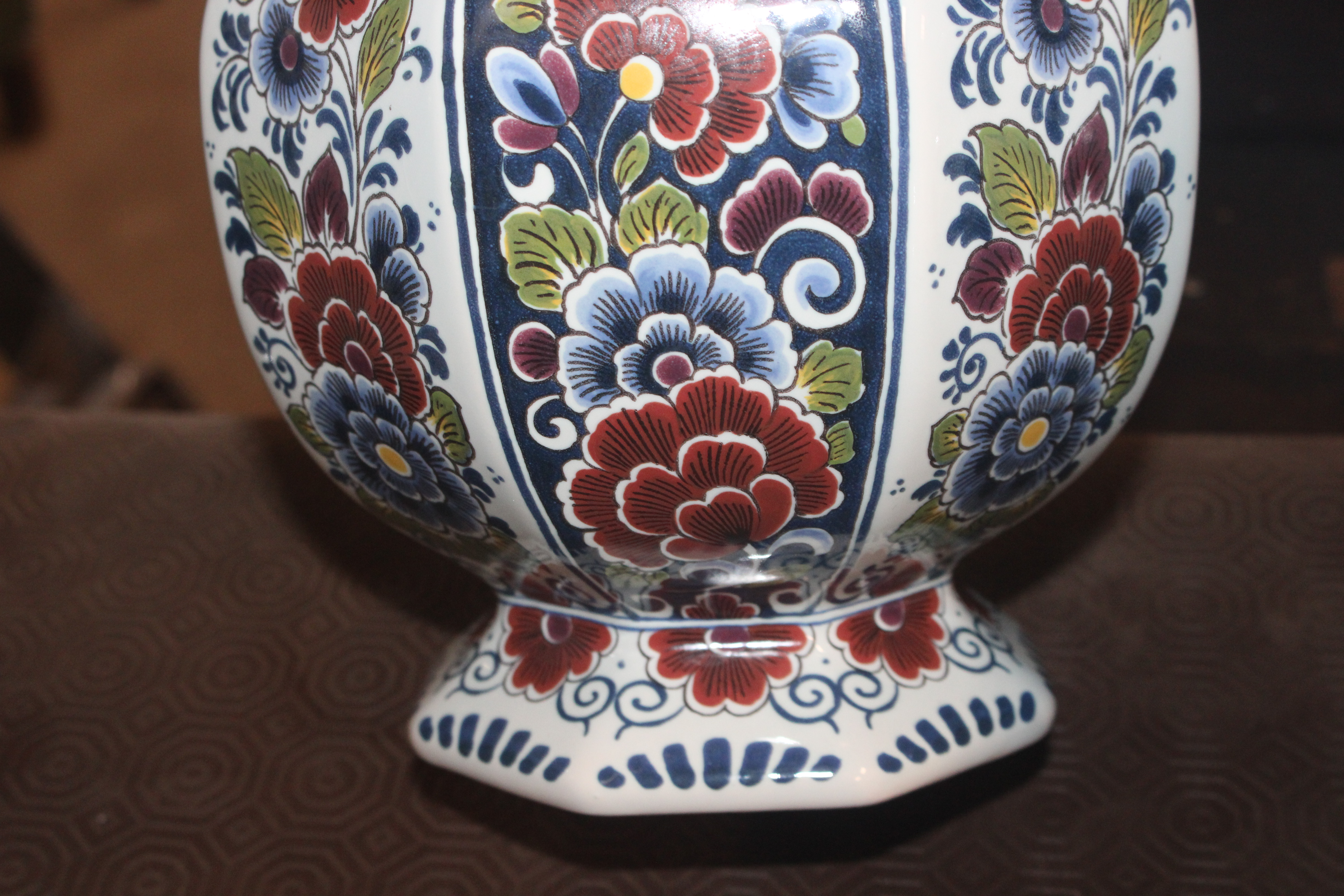 A Delft brightly coloured baluster vase; a jar and - Image 7 of 9