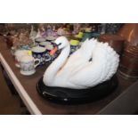 A Franklin Mint Royal Swan with certificate and pa