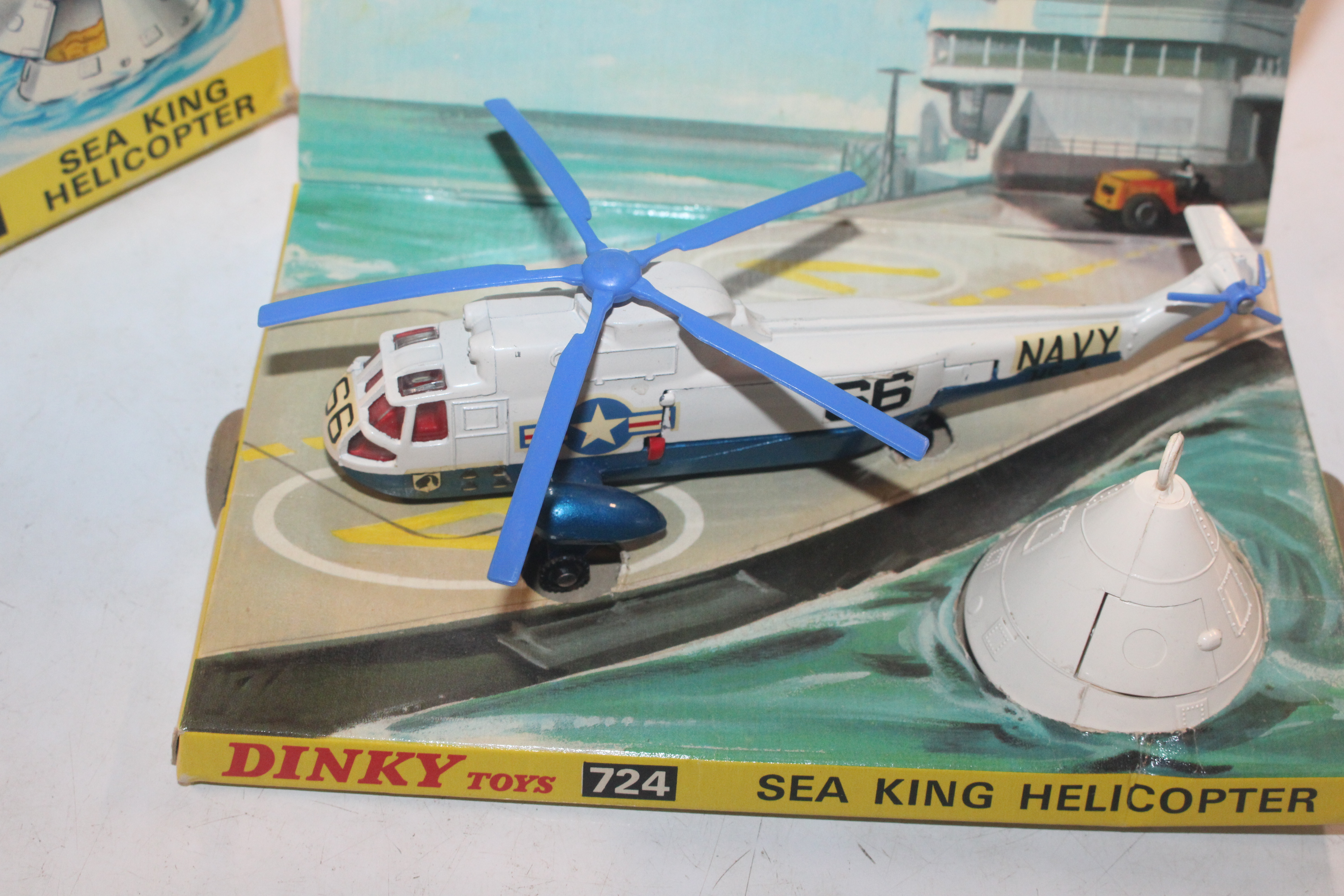 A Dinky toy 724 Sea King helicopter and box - Image 2 of 4