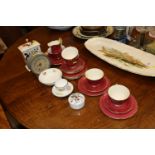 A quantity of Royal Winton tea ware; Royal Vale cu