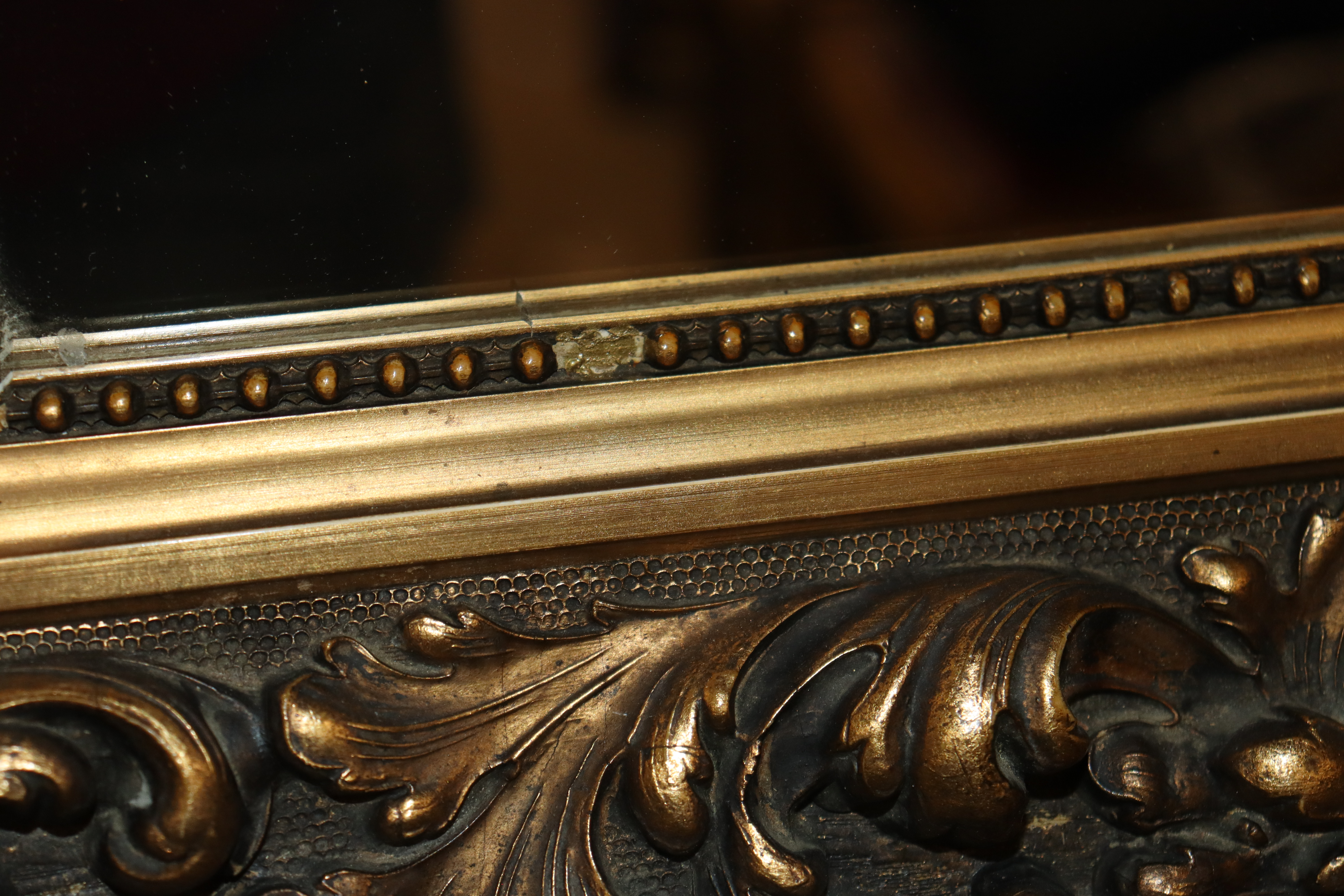 A gilt frame oblong wall mirror - Image 3 of 3