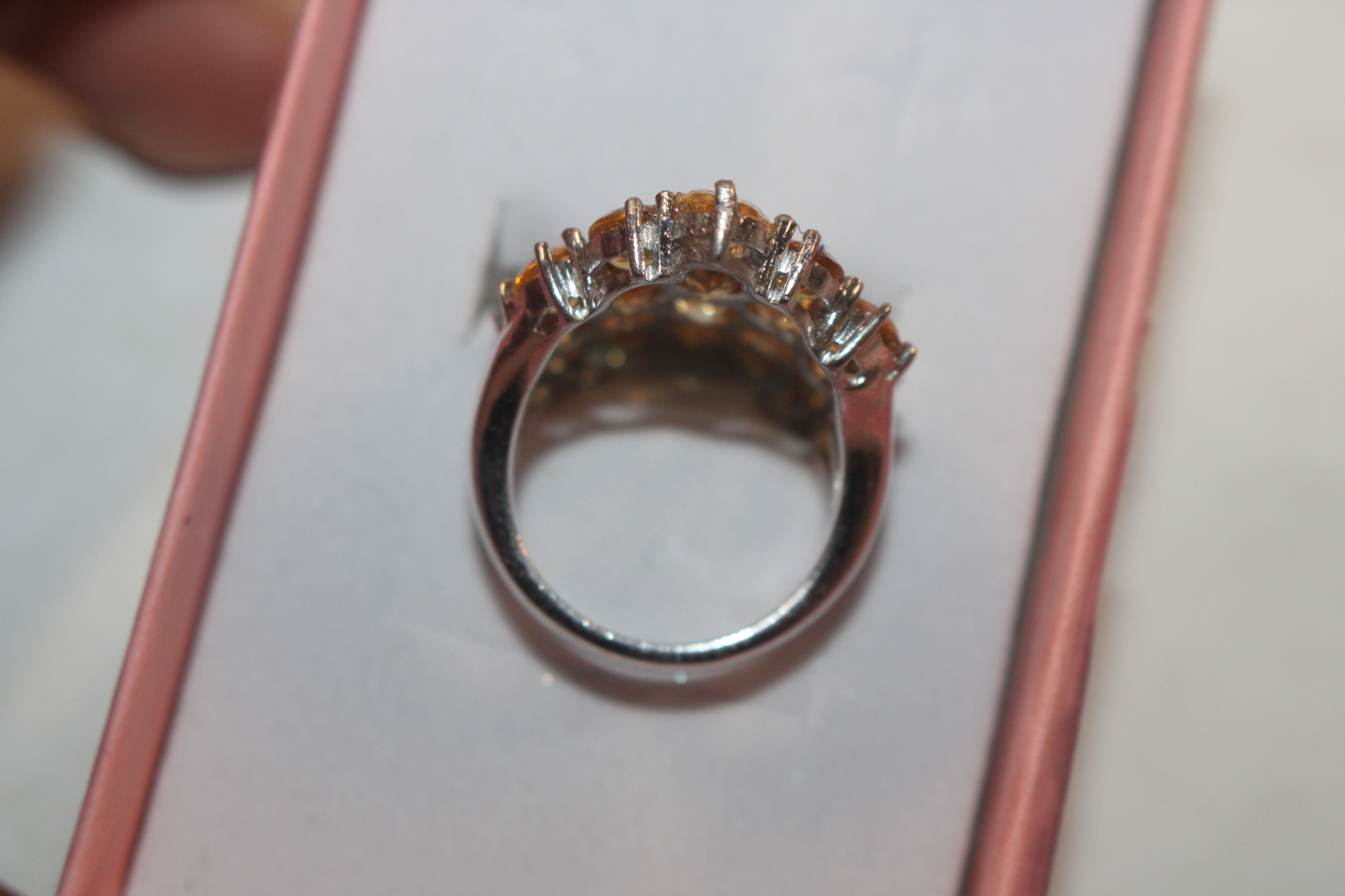 A large Sterling silver and citrine set ring, ring - Image 4 of 5