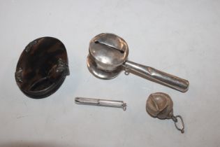 A Georgian silver and tortoiseshell magnifying gla