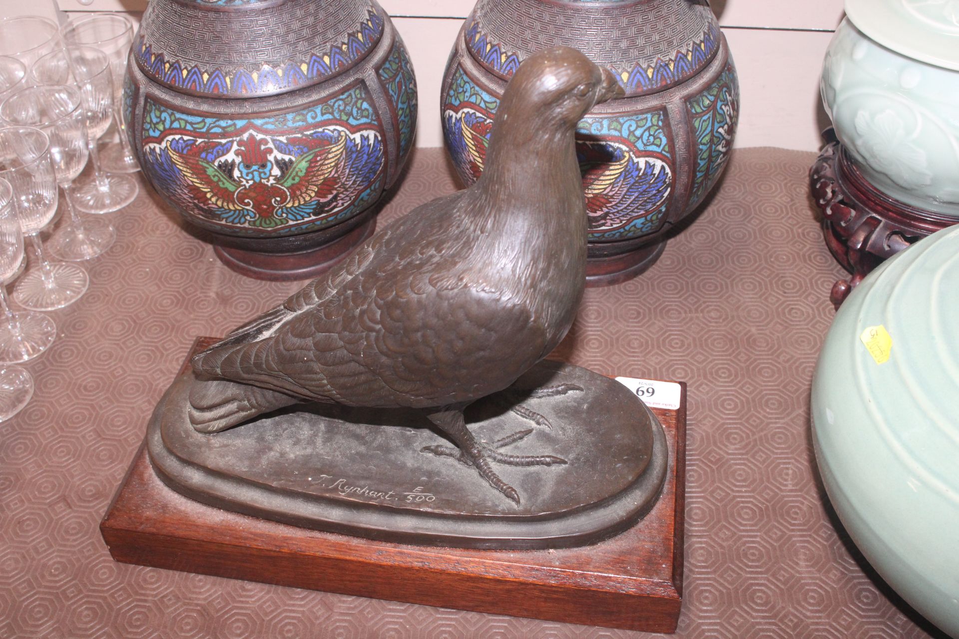 A bronzed figure of a racing pigeon, signed - Image 4 of 5