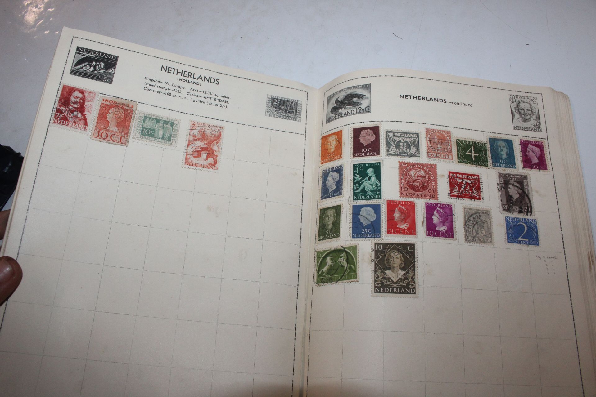 A box containing stamp album, various loose stamps - Image 14 of 26