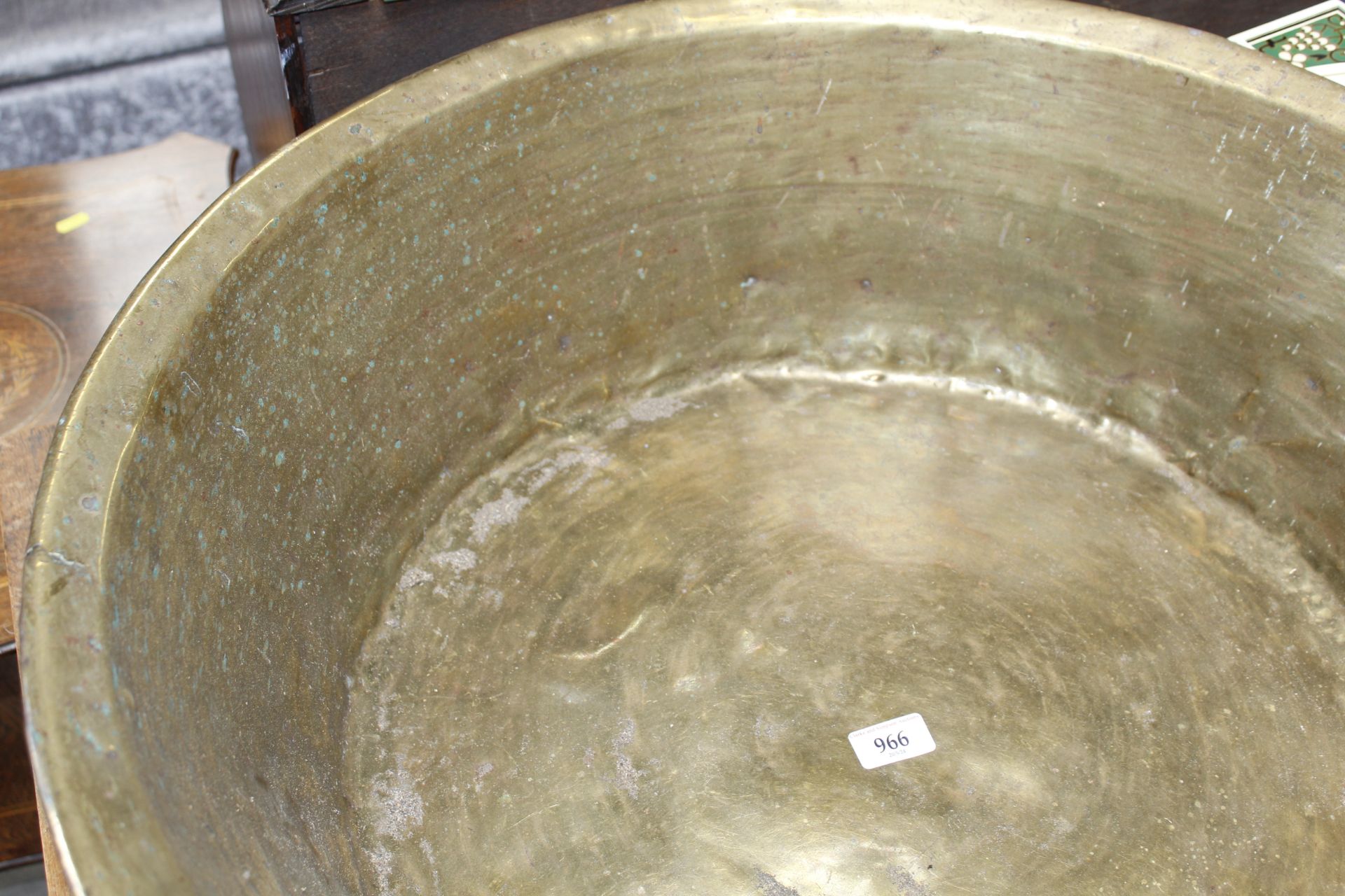 A large brass vat - Image 2 of 5