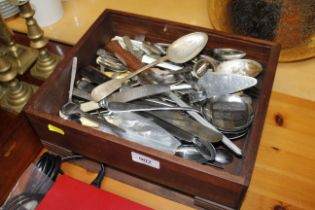 A box of silver plated and stainless steel cutlery