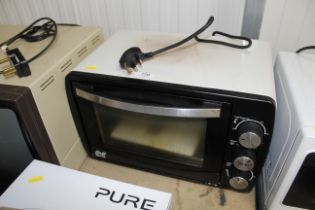 A Netta electric oven