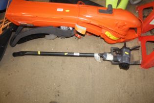 A Gorilla Pallet Buster lever tool and a DBM air powered tool