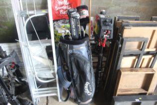A Callaway golfing bag and quantity of clubs incl