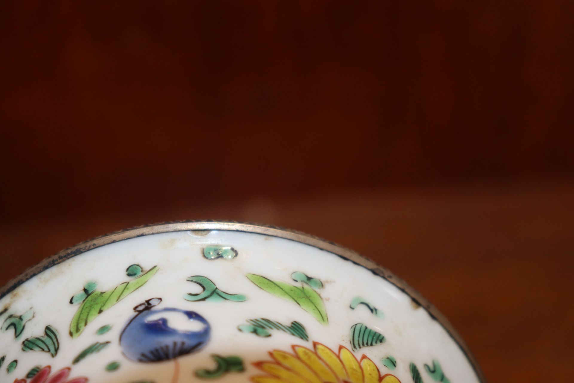 A rare and unusual 19th Century Chinese Canton incense pot, decorated with enamel decoration of - Image 10 of 23