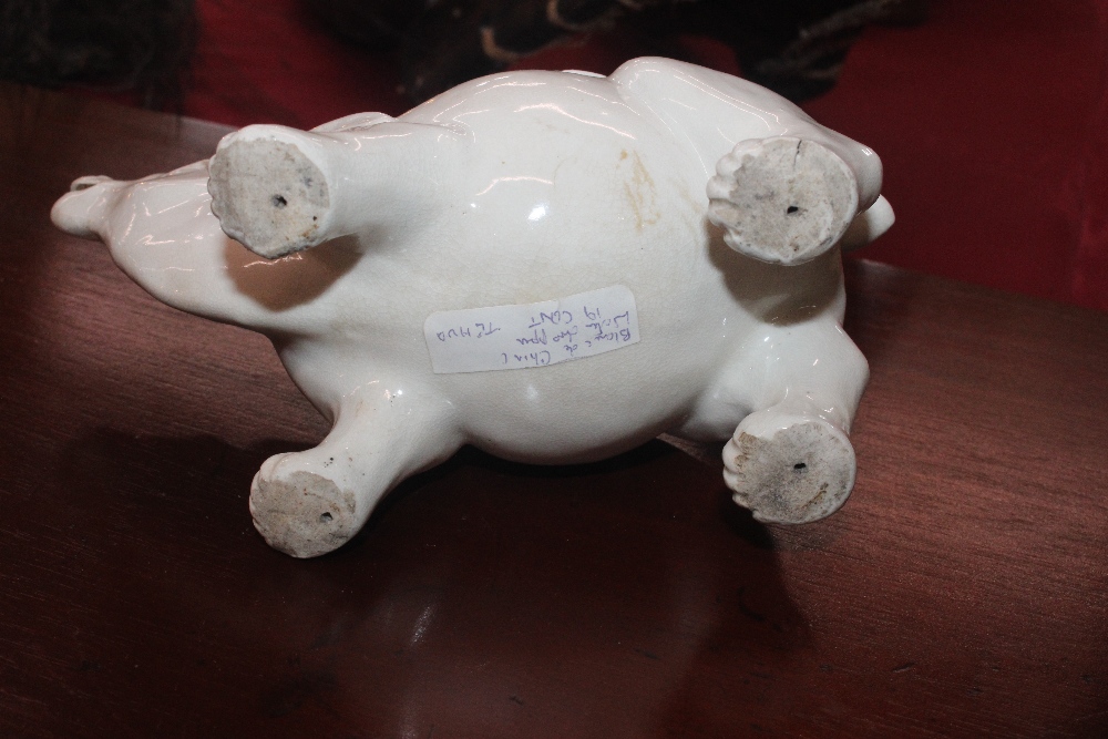 A Chinese blanc de chine water dropper in the form of a water buffalo, having domed detachable - Image 17 of 17
