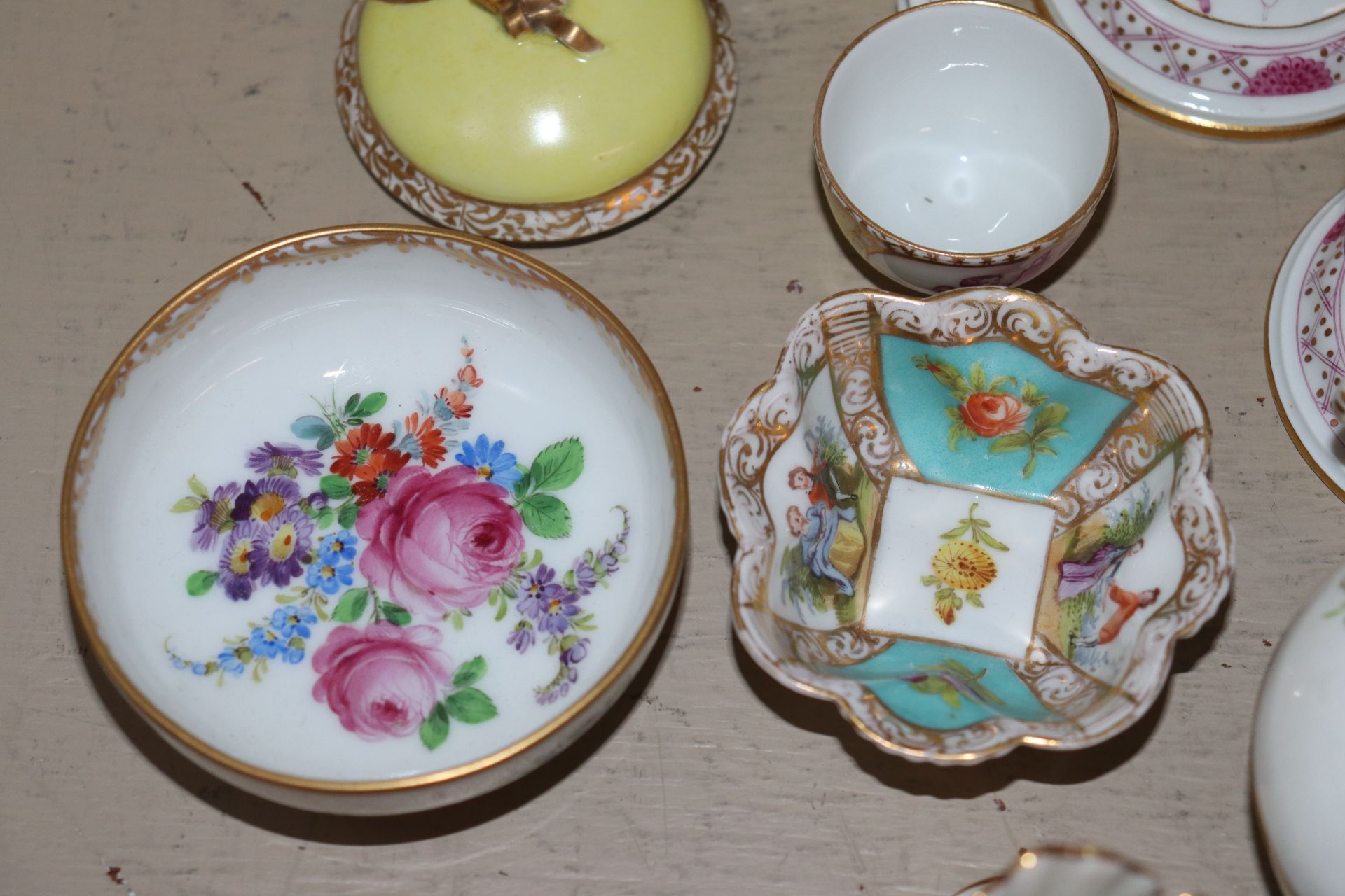 A Meissen inkwell on saucer shaped stand; a pair of matching chamber sticks AF; various miniature - Image 17 of 21