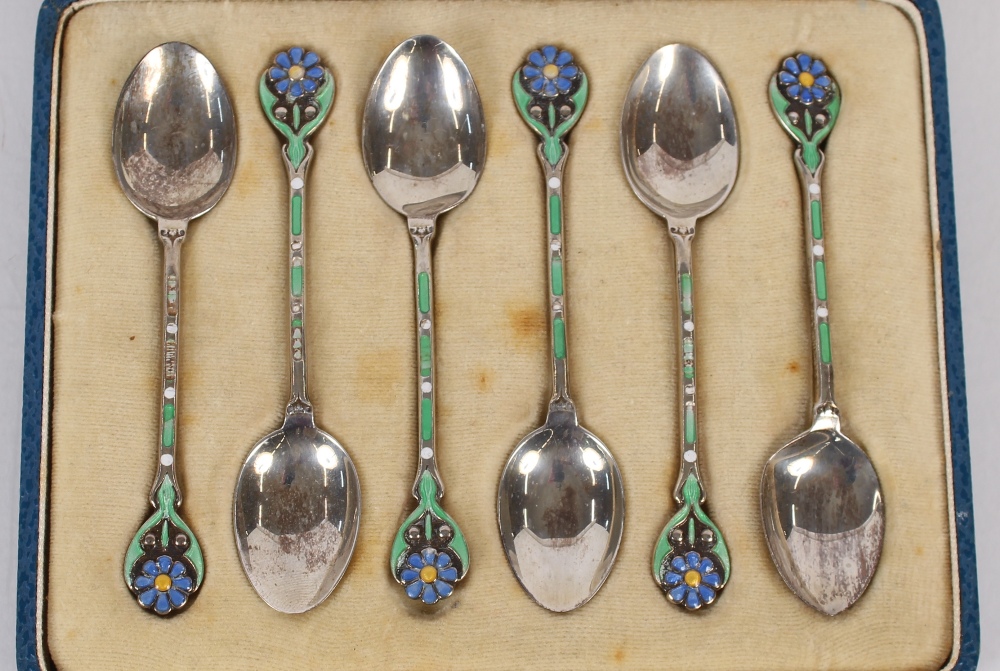 A cased set of silver and enamel decorated teaspoons, by E.J. Trevit & Son, Birmingham 1932 - Image 2 of 2