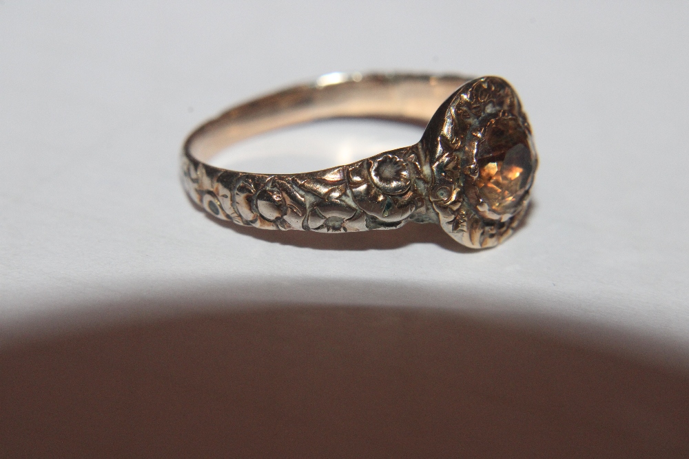 A Victorian gold and citrine set dress ring AF, 2.1gms. Size L/M See further images on the online - Image 14 of 25