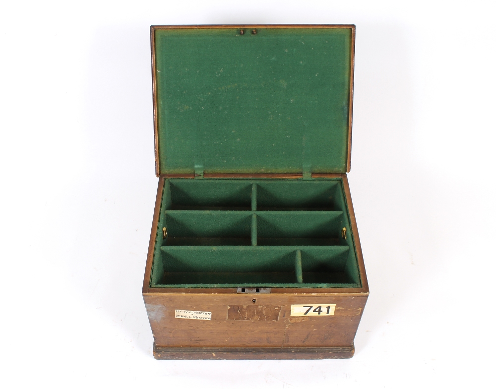 A Victorian pine silver storage box with baize lined interior (handles missing) 56cms - Image 2 of 2