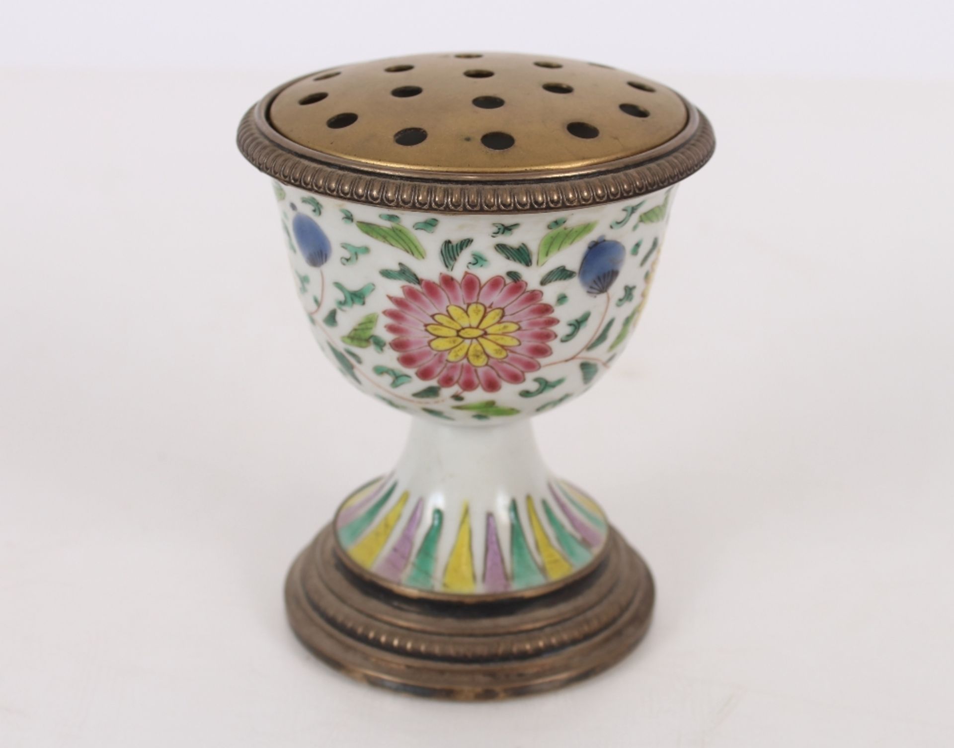 A rare and unusual 19th Century Chinese Canton incense pot, decorated with enamel decoration of - Image 3 of 23