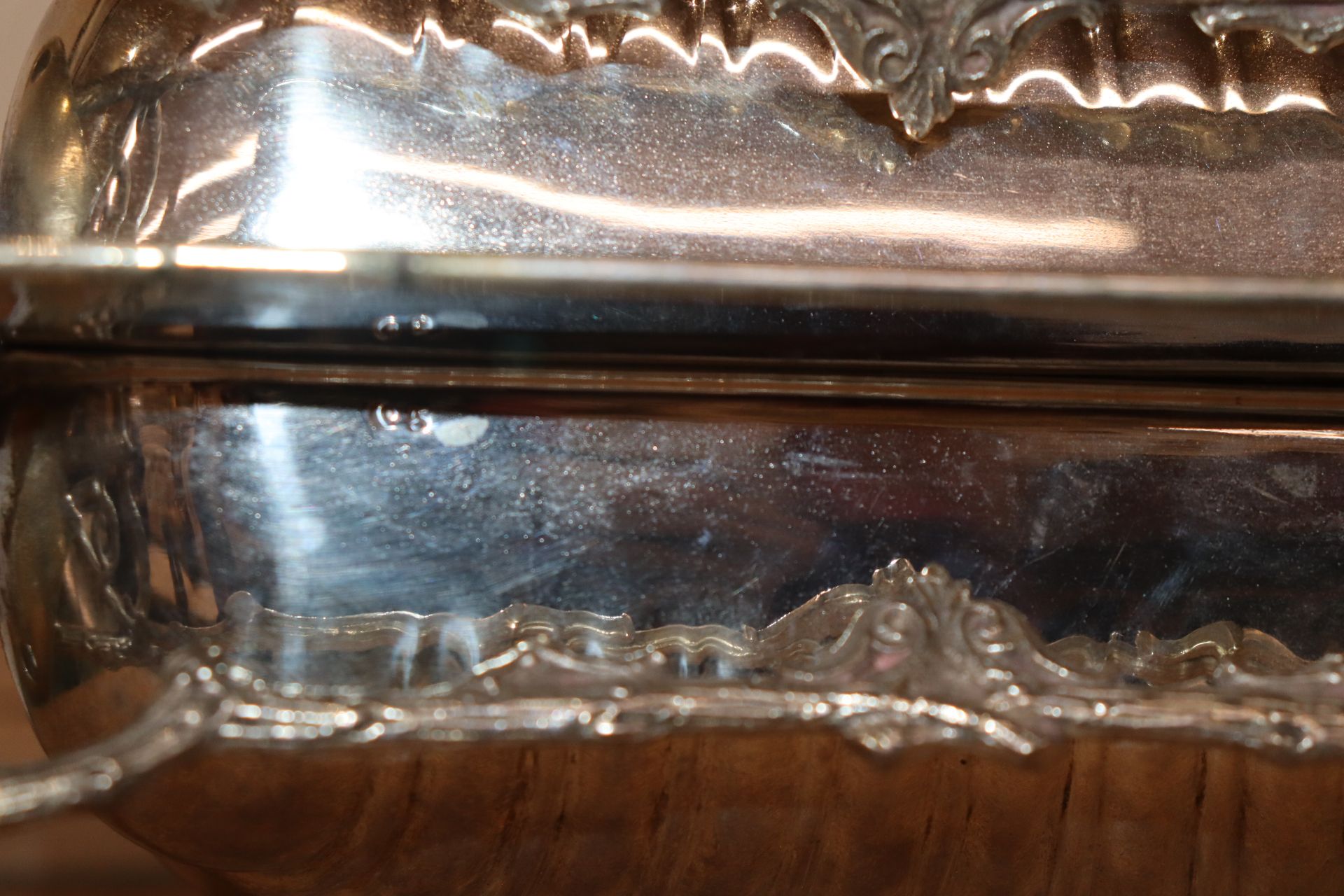 A plated folding biscuit stand; and a frosted glass and plated ice bucket - Image 4 of 5