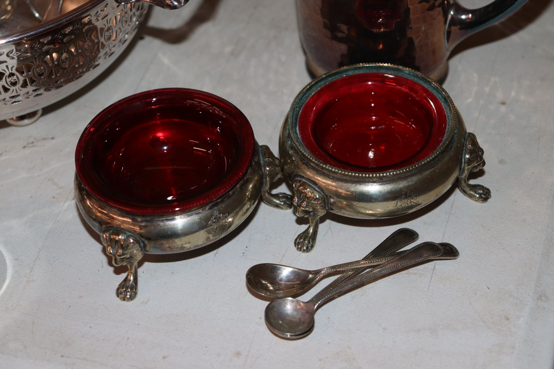 A quantity of various plated ware to include an etched glass claret jug; coffee and hot water - Image 3 of 9