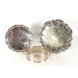 Two plated salvers; three plated sauce boats; a cased set of Mappin & Webb grapefruit spoons and