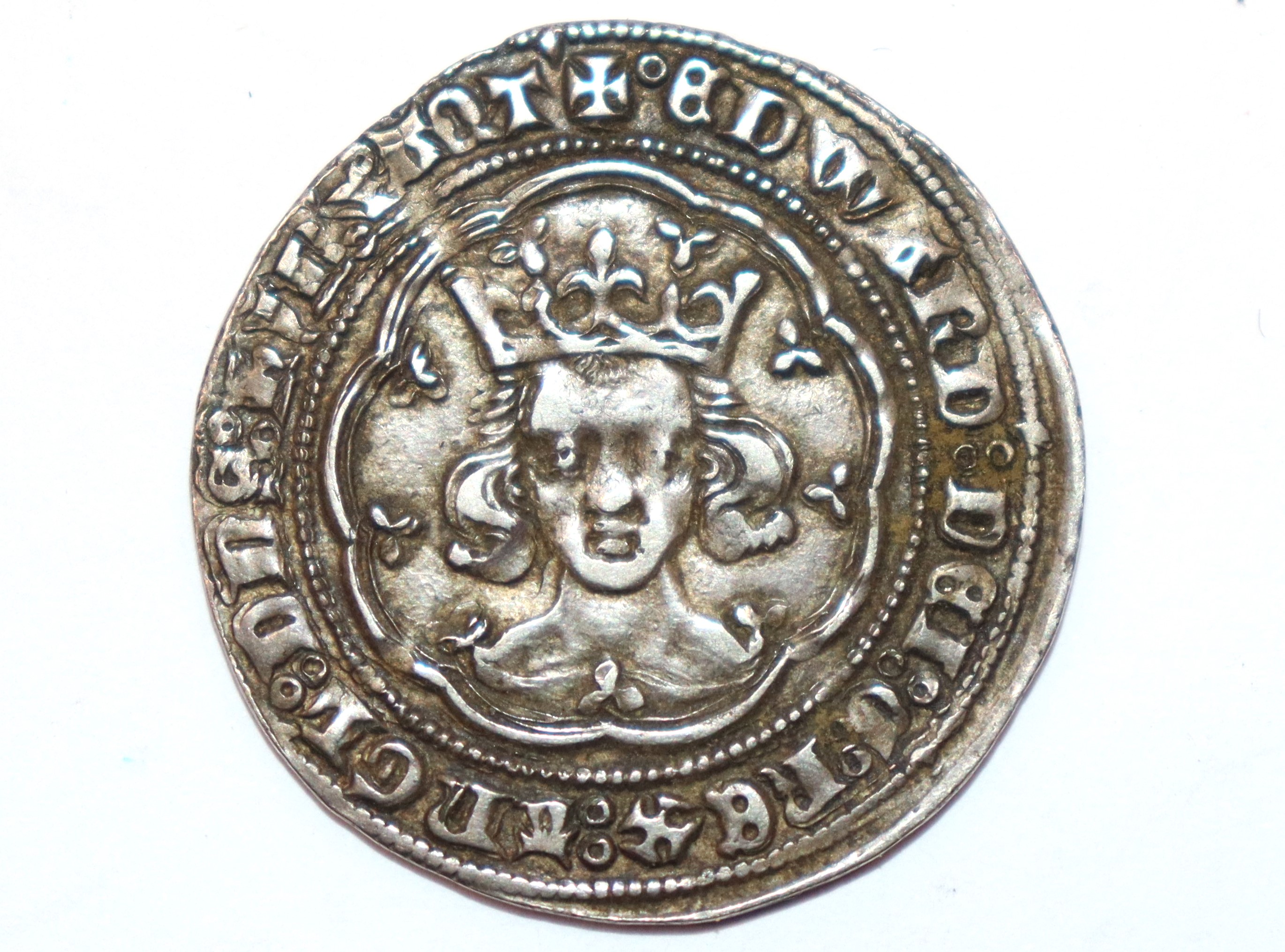 An Edward III groat London, MM cross 3 - Image 2 of 4